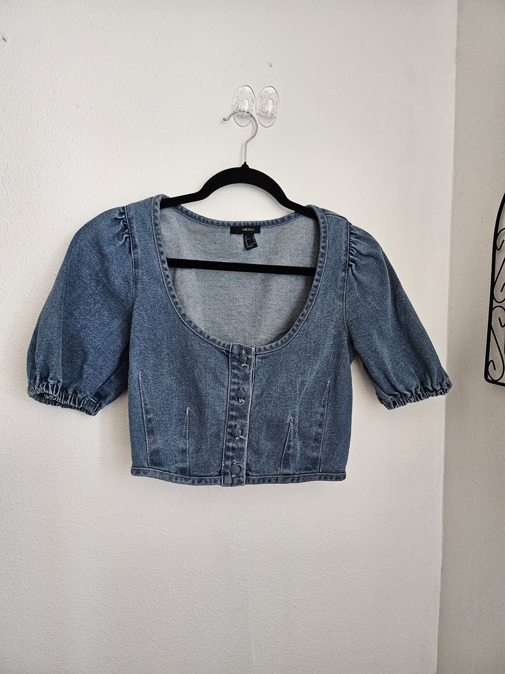 Forever 21 Blue Denim Puff-Sleeve Cropped Button-Front Top Sz S Festival Cowgirl - Picture 2 of 6